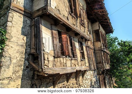 Abandoned Old House
