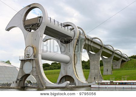 Falkirk Wheel, il mondo primo rotante Boatlift, Scozia, Regno Unito, Europa