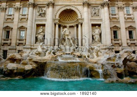 Fontána di Trevi, Řím