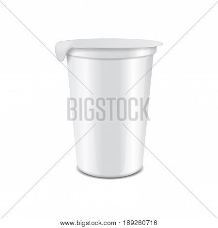 Round glossy plastic pot with foil cover for sour cream, yogurt, jam, dessert. Vector realistic packaging mockup template. 350ml Illustration for your design