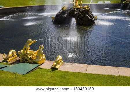 St Petersburg, Russia - August 2, 2015: Grand Cascade At Pertergof Palace.
