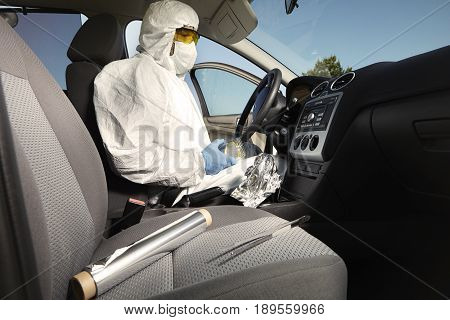 Crime scene investigation - collecting of odor traces from abandoned car