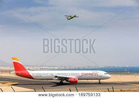 Arecife, Spain - April, 16 2017: Airbus A321 Of Iberia With The Registration Ec-jdm Ready To Take Of