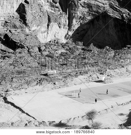 In Oman  The Old Mountain     Gorge
