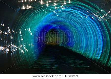 Tunnel av ljus