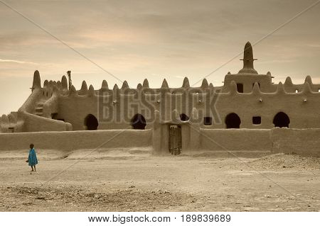 Mali, Djenne - January 25, 1992: Mosques Built Entirely Of Clay