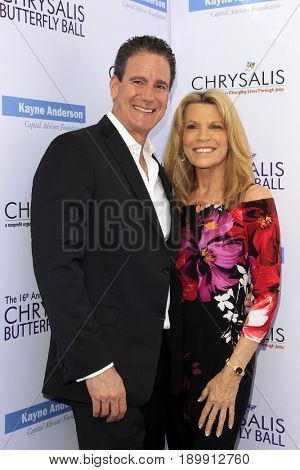 LOS ANGELES - JUN 3:  John Donaldson, Vanna White at the 16th Annual Chrysalis Butterfly Ball at the Private Estate on June 3, 2017 in Los Angeles, CA