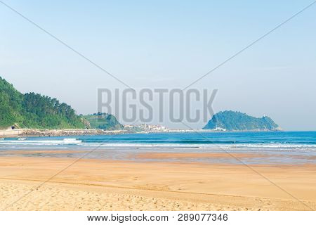 Zarauz City Beach And Getaria Coast, Pais Vasco, Spain