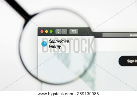 Los Angeles, California, Usa - 12 March 2019: Illustrative Editorial, Centerpoint Energy Website Hom
