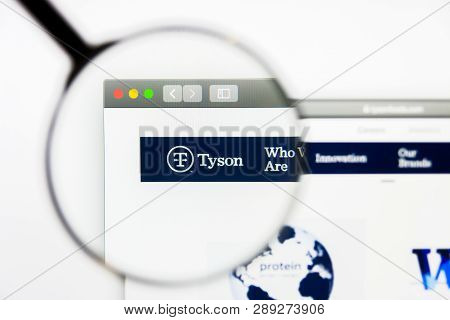 Los Angeles, California, Usa - 13 March 2019: Illustrative Editorial, Tyson Foods Website Homepage. 