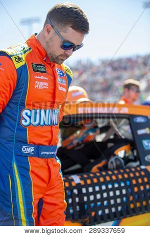 March 10, 2019 - Avondale, Arizona, USA: Ricky Stenhouse, Jr (17) takes to the track for the Ticket Guardian 500 at ISM Raceway in Avondale, Arizona.