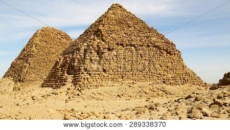 The   Antique Pyramids Of The Black Pharaohs