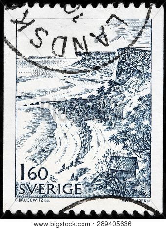 Luga, Russia - February 17, 2019: A Stamp Printed By Sweden Shows Beautiful Veiw Of Stora Karlso - S