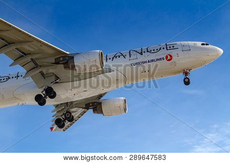 Moscow, Russia - March 14, 2019: Aircraft Airbus A330-200 Tc-lnb Of Turkish Airlines Going To Landin