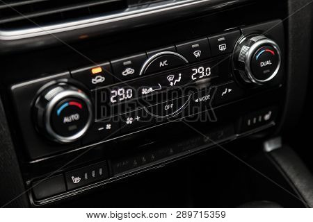 Novosibirsk, Russia - March 15, 2019:  Mazda Cx-5,close-up Of The Dashboard, Adjustment Of The Blowe