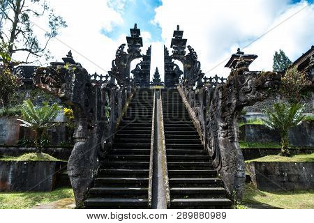 Top Of Pura Besakih