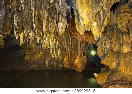 Pang Kham Cave, Ban Pang Kham Mae Hong Son Close To The Thai - Burma Border.