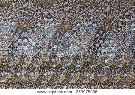 Jaipur, India - January 3, 2019: Ceiling Decoration At Sheesh Mahal Palace (hall Of Mirrors), Also C