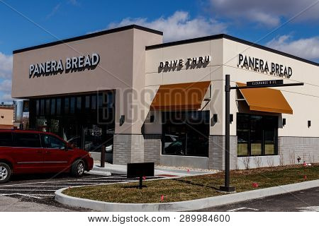 Indianapolis - Circa March 2019: Panera Bread Retail Location. Panera Is A Chain Of Fast Casual Rest