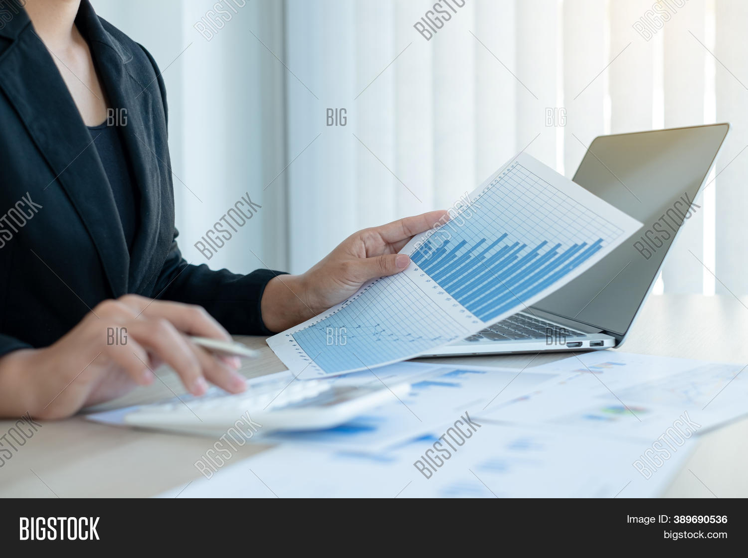 Hand Accountant Woman Image & Photo (Free Trial) | Bigstock