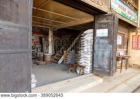 February 2019. Shaxi. Daily Life Scenes. Halfway Between Dali And Lijiang, Between The Fields And Mo