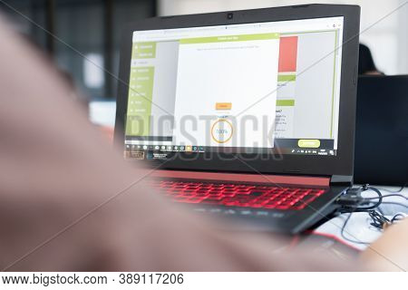 Loei,thailand-march 14,2019: Students Using Apps On Computer Training Technology Coding Application 