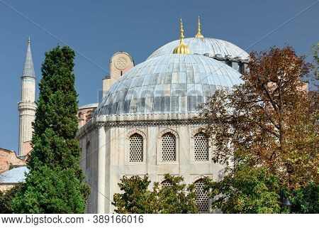 Dome of Murad III Mausoleum and Hagia Sophia Cathedral. Sultanahmet neighbourhood, city of Istanbul, Turkey.