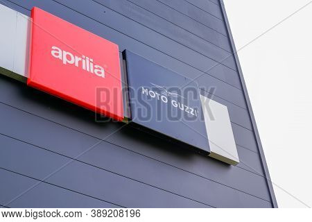 Bordeaux , Aquitaine / France - 10 01 2020 : Aprilia Moto Guzzi Italian Motorcycle Company Sign Logo