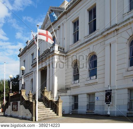 Southport, Merseyside , United Kingdom - 9 September 2020: View The Town Hall Building Southport Mer