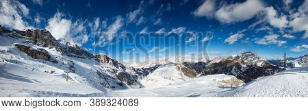 Dolomites Dolomiti Italy In Wintertime Beautiful Alps Winter Mountains Landscape , View From Toffana