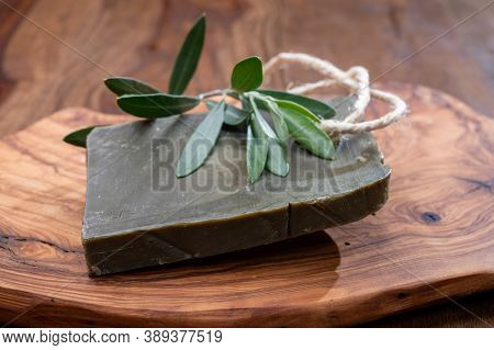 Block Of Handmade Bio Vegetal Natural Olives And Bay Leaf Soap
