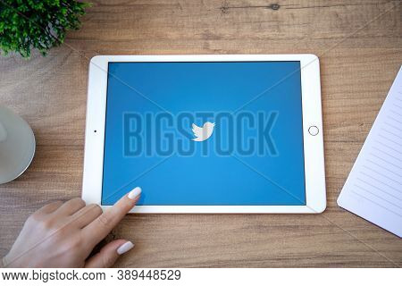 Alanya, Turkey - September 10, 2020: Woman Hand Holding Ipad 7 Gold On The Table With Social Network
