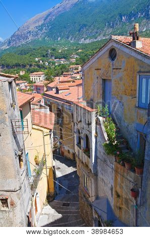Aleja. Maratea. Basilicata. Włochy.
