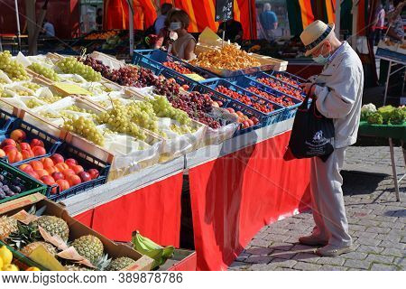Dortmund, Germany - September 16, 2020: People Visit A Farmer's Market At Hansaplatz Square In Dortm