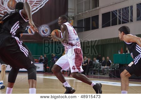 Omar Thomas