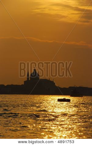 Sonnenuntergang in Venedig