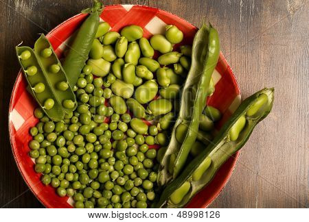 Sweet Peas And Broad Bean On Gingham Plate