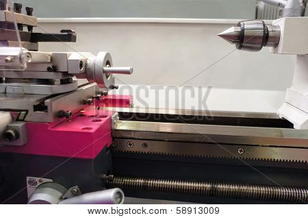 The image of a lathe