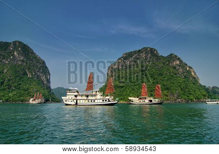 Halong bay (QuangNinh, Vietnam)