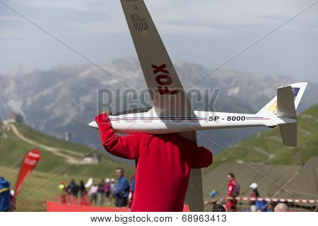 Radio control planes