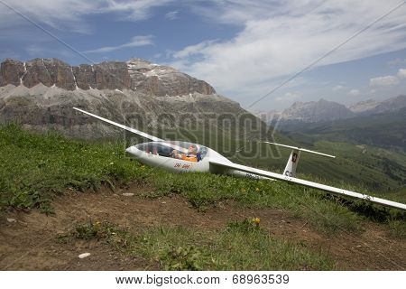 Radio control planes