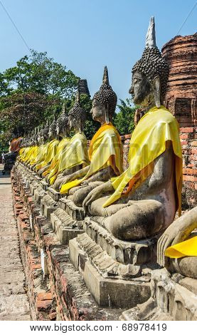 Statue of buddha at Wat Yai Chaimongkol