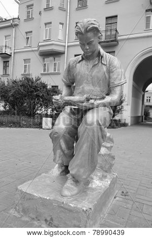 Sculpture - A Young Man Reading A Book.