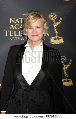 LOS ANGELES - FEB 24:  Mary Beth Evans at the Daytime Emmy Creative Arts Awards 2015 at the Universal Hilton Hotel on April 24, 2015 in Los Angeles, CA