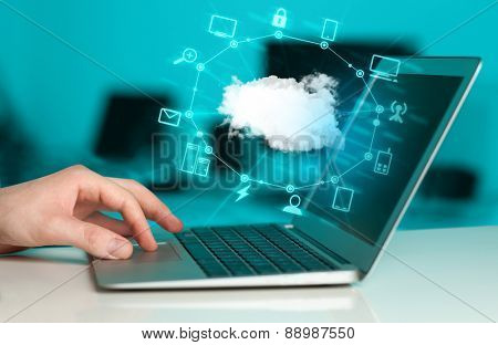Hand working with a Cloud Computing diagram, new technology concept