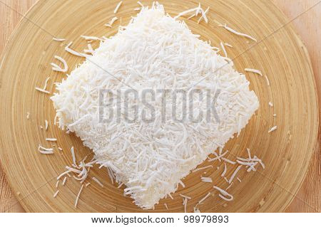 Brazilian Dessert: Sweet Couscous (tapioca) Pudding (cuscuz Doce)