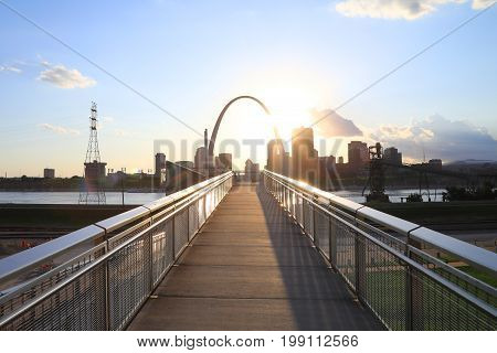 St. Louis, Missouri skyline from Malcolm W. Martin Memorial Park.