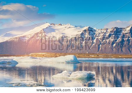 Beauty Iceland Jokulsarlon winter season lagoon with mountain background nautral landscape background