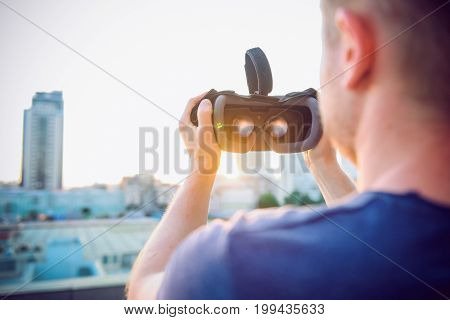 Vr Goggles. Man Ready To Wear Virtual Reality Goggles. The Vr Headset Design Is Generic And No Logos