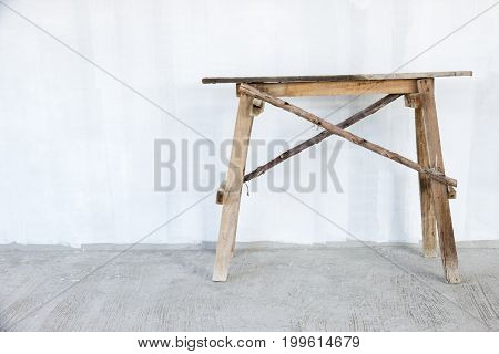 scaffolding wood in empty room building constrution